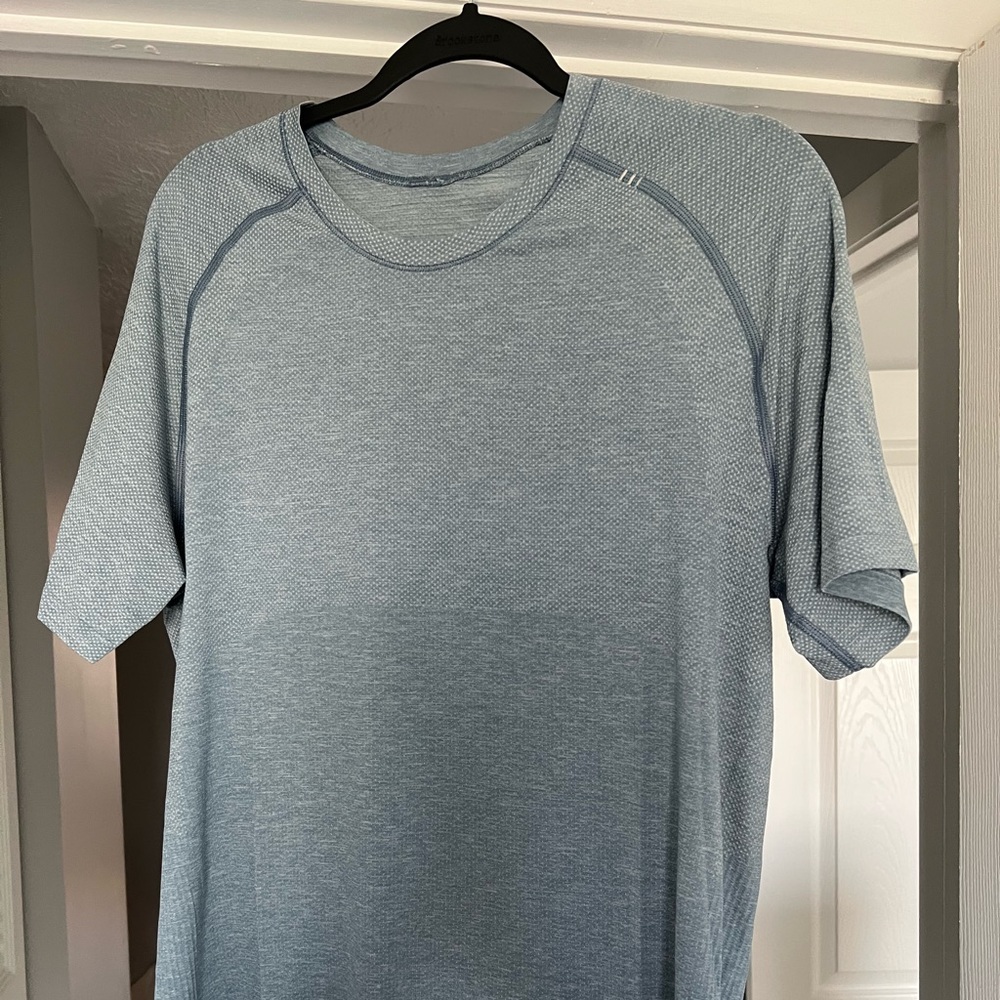 Lululemon Metal Vent Tech 2.0 Shirt